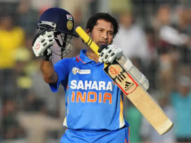 9 unbeatable cricket records of sachin Tendulkar। सचिन तेंदुलकर के नाम  इंटरनेशनल क्रिकेट में 9 वर्ल्ड रिकॉर्ड दर्ज हैं जिसे कोई तोड़ नहीं पाएगा.  उन्होंने अपने 24 ...