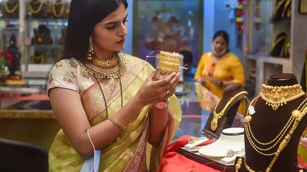 Akshaya Tritiya Gold Buying Tips: अक्षय तृतीया पर खरीदना है सोना या हीरा?  नुकसान से बचाएंगी ये 6 बातें - Akshaya Tritiya Gold Diamond Jewellery buying  give attention on these facts to