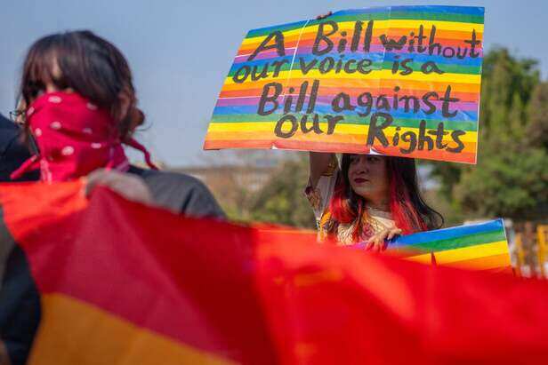 India's Transgender Rights Bill a Huge Setback | Human Rights Watch