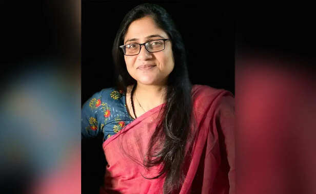 o6amis7_shuchi-tyagi-ias-officer_625x300_06_September_24