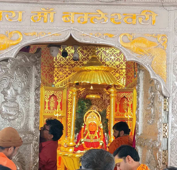मां बम्लेश्वरी मंदिर
