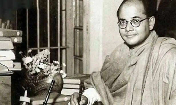 नेताजी सुभाष चंद्र बोस ने गूंगे-बहरे जियाउद्दीन का भेष क्यों धरा? - The  Lallantop