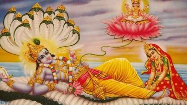 Dev Uthani Ekadashi and Tulsi Vivah 2022 Date: दो त्योहार लेकिन अलग-अलग  दिन...डेट को लेकर ना हों कन्फयूज - important date of kartik month dev  uthani ekadashi and tulsi vivah - GNT