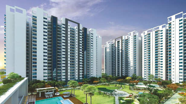 REAL-ESTATE-832689