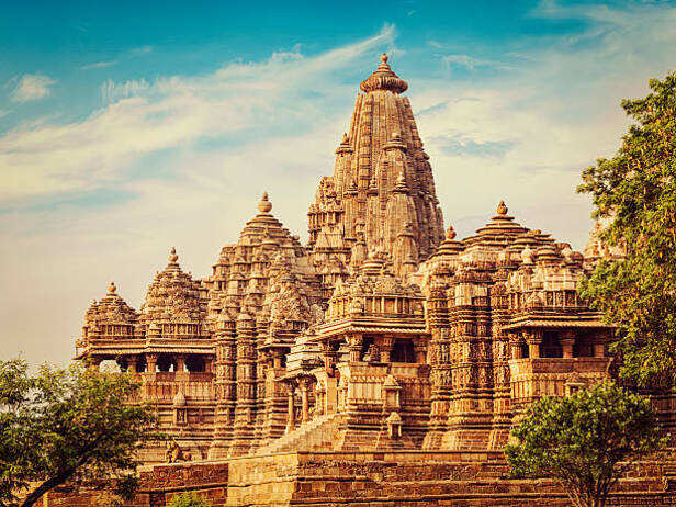 National Tourism Day: कहीं देखने को नहीं मिलेगा ऐसा Temple Architecture,  जरूर करें इन भारतीय मंदिरों के दर्शन - travel - GNT