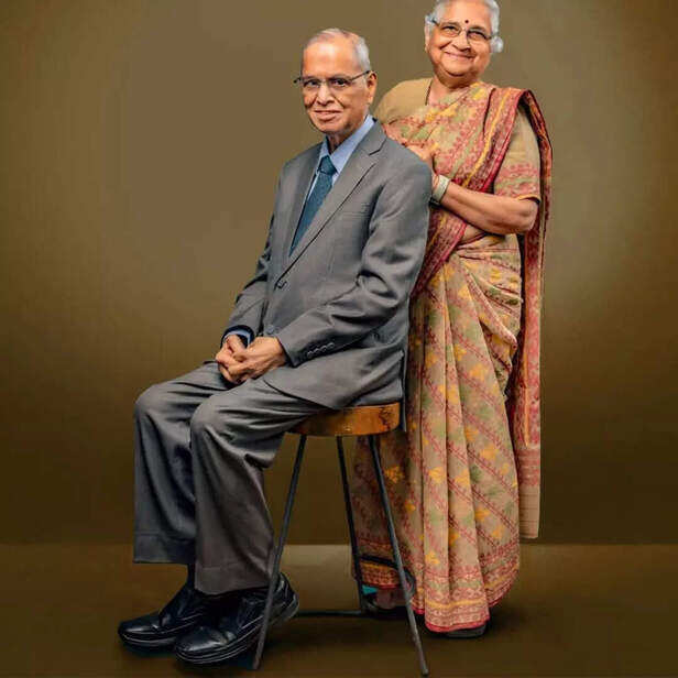 डेट पर खुद देती थीं बिल, घरवालों ने टोका पर नहीं रुका प्यार, मोहब्बत की  मिसाल है सुधा मूर्ति की लव स्टोरी