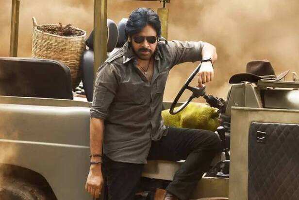 Pawan Kalyan's Ustaad Bhagat Singh Synopsis Revealed | Tollywood News |  Sacnilk
