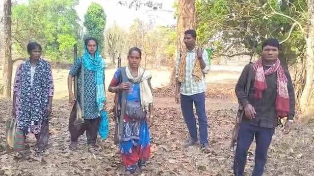 naxal-11-1
