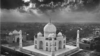24 photographer raghu rai historical photo