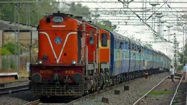 112268-train2-reuters-809157