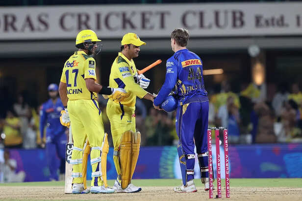 u4oujkco_rachin-ravindra-ms-dhoni-bcci_625x300_23_March_25-774544