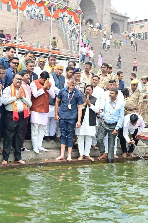 varanasi visit (2)
