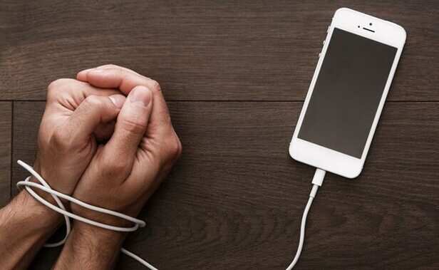 स्मार्टफोन की लत से छुटकारा पाने के लिए अपनाएं ये 7 रामबाण उपाय - 7 ways to  detoxify smartphone addiction