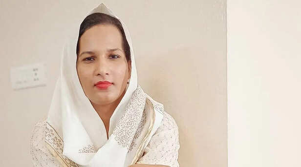 Feels great to be India's only transgender person to head a Covid vaccine  centre': Dr Aqsa Shaikh | Life-style News - The Indian Express