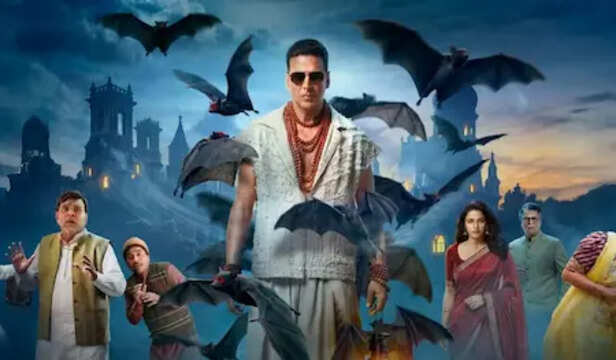 Akshay Kumar Movie : 'भूत बंगला' ने पहले वीकेंड की छप्परफाड़ कमाई - Hindi  Vaartha