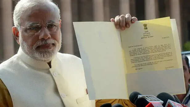 नरेंद्र मोदी प्रधानमंत्री मनोनीत, 26 मई को शपथ - BBC News हिंदी