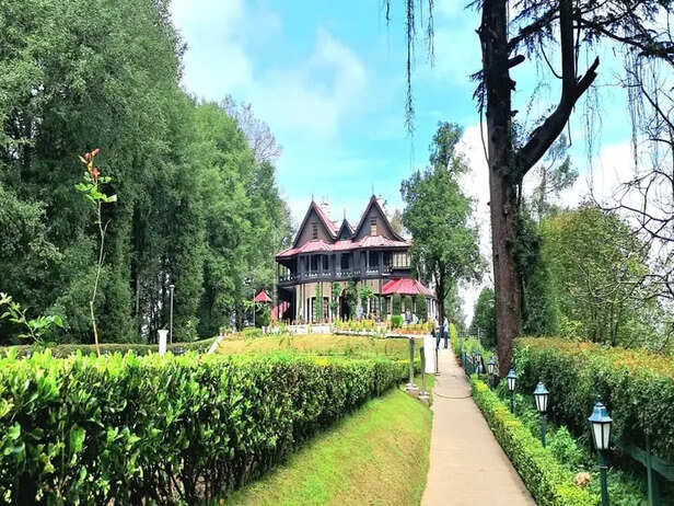 Shimla Viceroy had to pay 2825 Rs for Rashtrapati Bhavan The Retreat in  Mashobra ANN | Shimla: इस इमारत के लिए 1860 में वायसराय को चुकाने पड़े थे  2825 रुपये, जानें अब