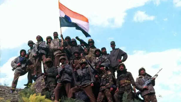 Kargil War: भारत पाकिस्तान कारगिल युद्ध में अचार की अनकही कहानी, प्वाइंट  4875 जीतने की खुशी और खाने में जहर से लेकर नमक का कुछ ऐसा रहा कनेक्शन |  Jansatta