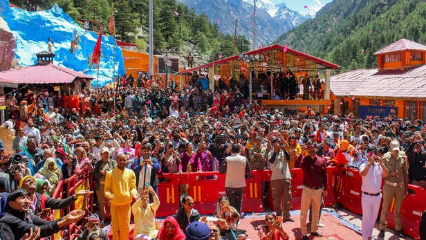 चारधाम यात्रा के लिए शुरू हो गया ऑनलाइन रजिस्ट्रेशन, जानें स्टेप-बाय-स्टेप  पूरा प्रॉसेस - uttarakhand char dham yatra 2026 online registration step by  step process ntc drmt - AajTak