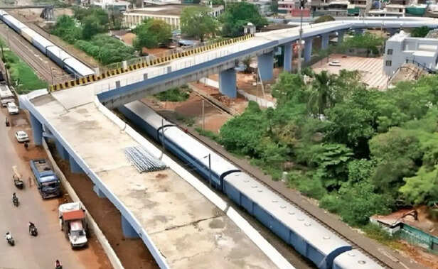8ou9bus8_bhopal-aishbagh-bridge_625x300_13_June_25-451096