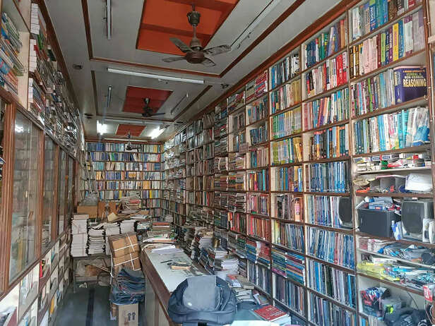 Top College Books in Kota Rajasthan near me - Justdial