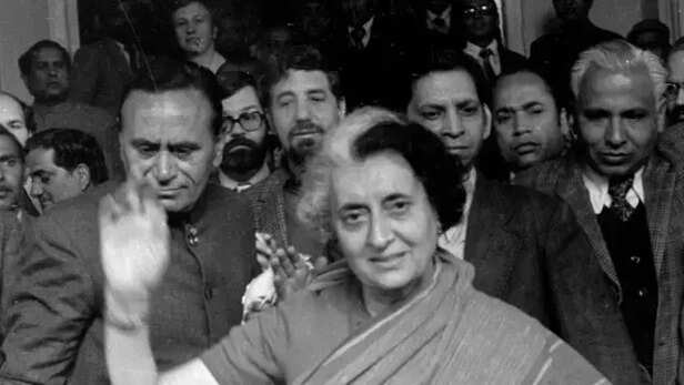 इलाहाबाद हाई कोर्ट के फ़ैसले और इमरजेंसी लगने के बीच कांग्रेस में क्या चल  रहा था - विवेचना - BBC News हिंदी