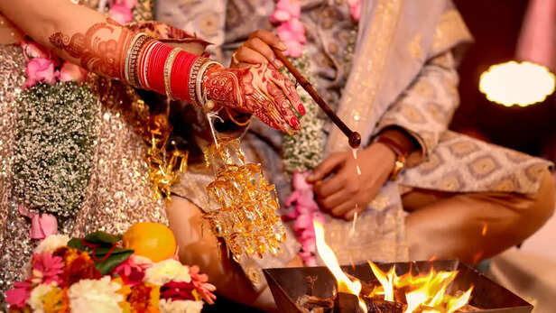 जुलाई में 2 महीने बाद शुरू हुआ विवाह का शुभ मुहूर्त, यहां जानें कब तक बजेगी  शहनाई - SHADI MUHURAT IN JULY