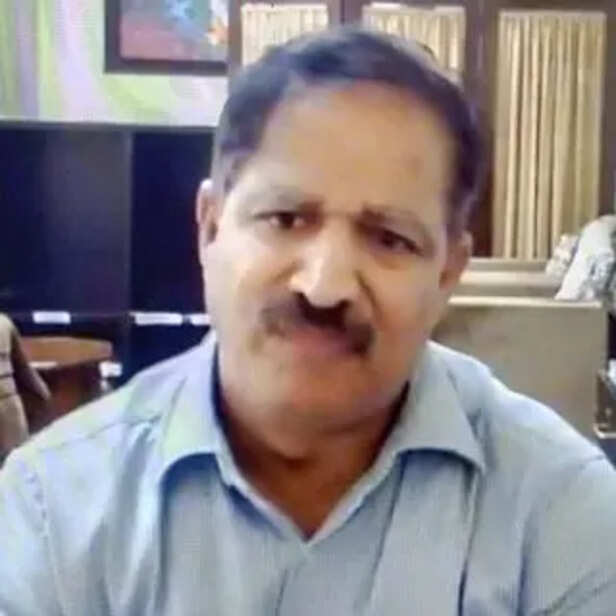 अजय फाटक