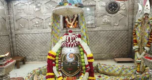 उज्जैन महाकाल मंदिर में वीआईपी को गर्भगृह प्रवेश, आम भक्त क्यों वंचित?  सांसद अनिल फिरोजिया का तीखा सवाल