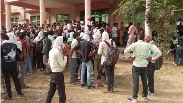 SSC GD परीक्षा के दौरान केंद्र पर क्षमता से 3 गुना अभ्यर्थियों के बुलाए  जाने से बिगड़े हालात, Exam रद्द | SSC GD exam Situation worsens after  centre calls for 3 times
