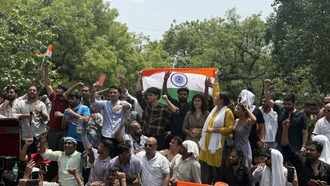 23 cockraoch janta party jantar mantar protest