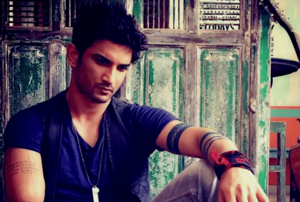 Sushant Singh Rajput Suicide: Dhoni Actor Ashes To Be Immersed In The Ganga  In Hometown Patna - Entertainment News: Amar Ujala - गंगा में प्रवाहित होंगी  सुशांत सिंह राजपूत की अस्थियां, परिवार