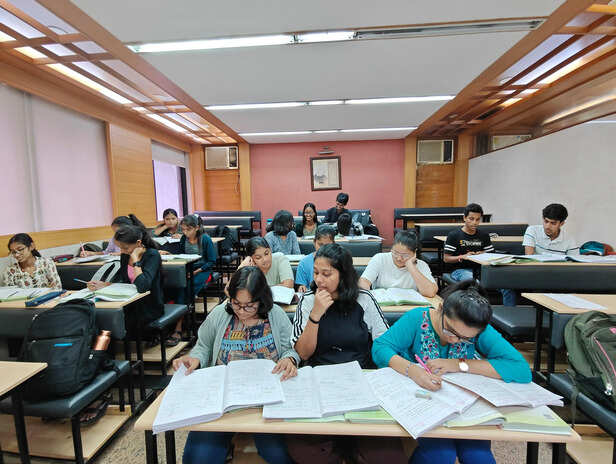 NEET exam coaching and preparation – KALRASHUKLA CLASSES