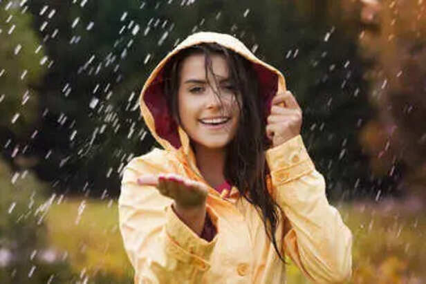Skincare tips: Don't let Monsoon have a bad effect on your skin - Times of  India