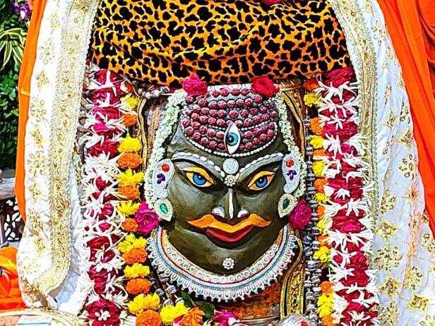 Divine makeup of King Mahakal as Trinetra
