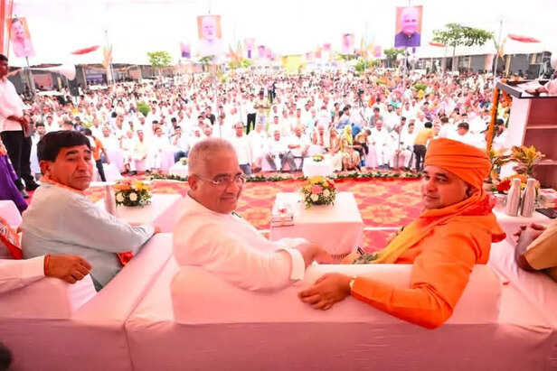 भूपेंद्र यादव ने भिवाड़ी और टपूकड़ा में कार्यक्रमों में भाग लिया