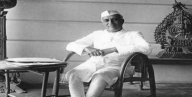 जयंती विशेष: देश के पहले प्रधानमंत्री पंडित नेहरू का लोकतंत्र में था यकीन,  इसलिए वे थे इनते उदारवादी