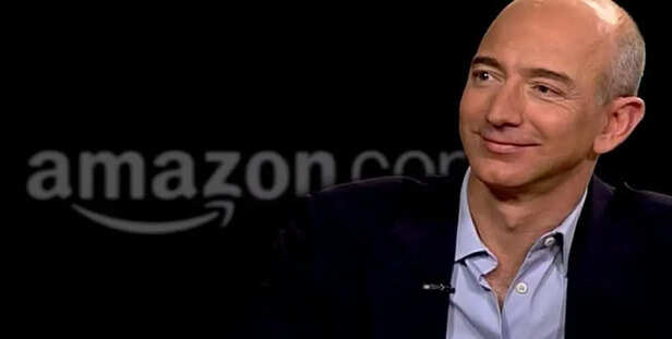 Success Story:जूठे बर्तन उठाए, किताबें बेचीं और आज बने दुनिया के सबसे अमीर  आदमी - Amazon Ceo Jeff Bezos Is The Worlds Richest Man Know More Facts Of  His Life - Amar