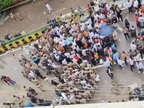 रायपुर में भाजपा-कांग्रेस भिड़ंत