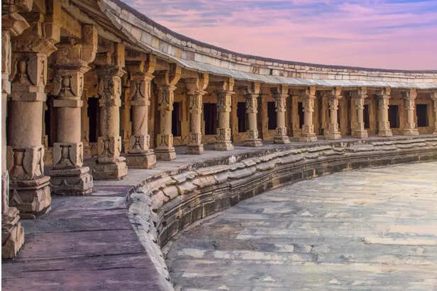 MP Tourism: चौसठ योगिनी मंदिर जिससे प्रेरित है मध्यप्रदेश की संसद की रूपरेखा