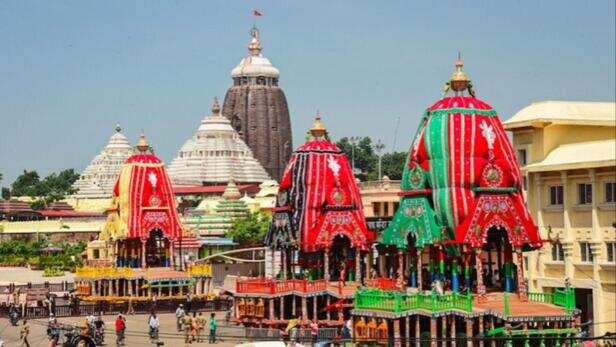 आज भी भगवान जगन्नाथ की मूर्ति में धड़कता है श्रीकृष्ण का दिल, जानें उनकी  आंख फैलने से लेकर धड़कते दिल की वजह | DNA HINDI