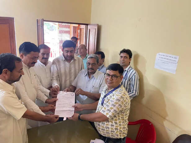 अलवर क्रय-विक्रय समिति में भाजपा का कब्जा, नरूका निर्विरोध अध्यक्ष