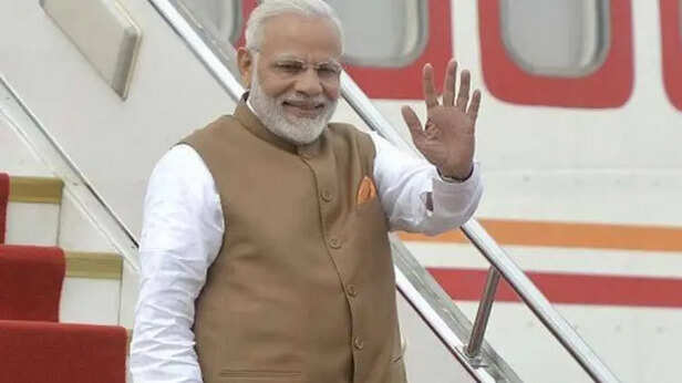 55 महीने, 92 देशः विदेश दौरे पर PM नरेंद्र मोदी ने खर्च किए 2,021 करोड़ -  prime minister narendra modi foreign nation trip cost predecessor manmohan  singh indira gandhi lok sabha elections - AajTak