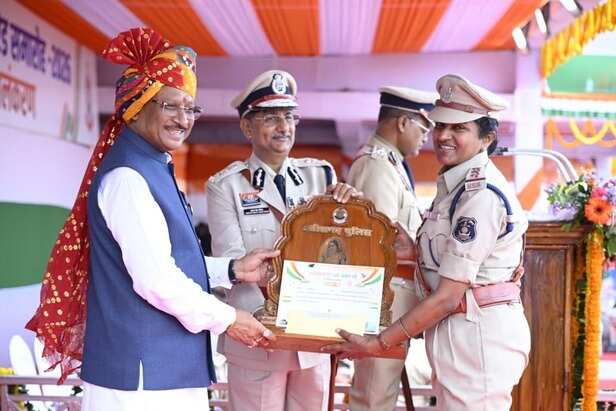 स्वतंत्रता दिवस पर सम्मान
