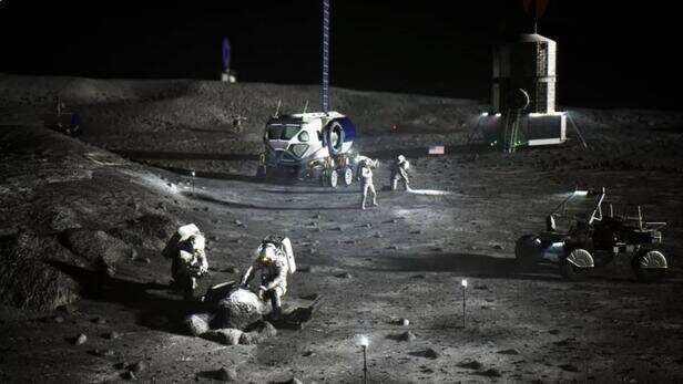 NASA चांद पर कहां बनाएगा अपना बेस... जानिए सारी प्लानिंग - NASA searching  site for its moon base tstr - AajTak