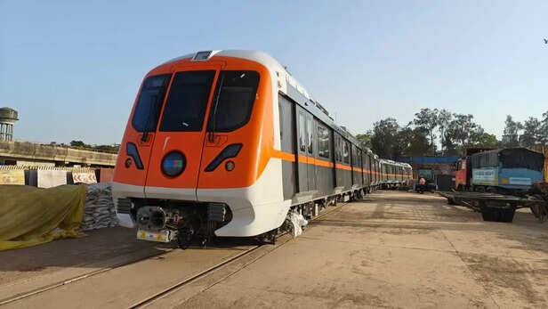 जुलाई से भोपाल के ट्रैक पर रफ्तार भरेगी मेट्रो, 2028 तक होगी 27 ट्रेनों की  डिलीवरी