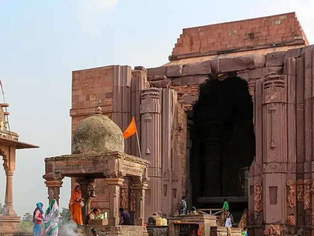 जानिए क्यों आज भी अधूरा है भोजेश्वर महादेव का मंदिर और क्या है इसका  रहस्य... | Bhojeshwar Mahadev Mandir in Bhopal; Know- Timings, Attractions,  History and How to Reach - Hindi Nativeplanet