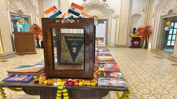 ग्वालियर में रखी है सोने की सुनहरी किताब, पॉवर ऐसी की साल के तीन दिन होते  हैं दीदार
