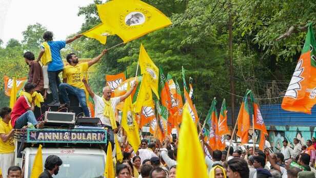 भाजपा की उपचुनाव हार: बांकीपुर में जन सूरज की जीत, दतिया में कांग्रेस की हार  - क्या भाजपा के लिए वास्तविकता का सबक है? - इंडिया टुडे