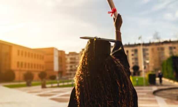 All India Survey on Higher Education: भारत बना इंटरनेशनल स्टूडेंट्स की  पसंद, 47% बढ़ा विदेशी छात्रों का दाखिला | Hindi News